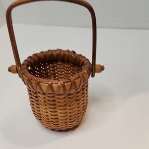 Nantucket Woven Mini Basket With Handle Brown Accent Phillips Screws